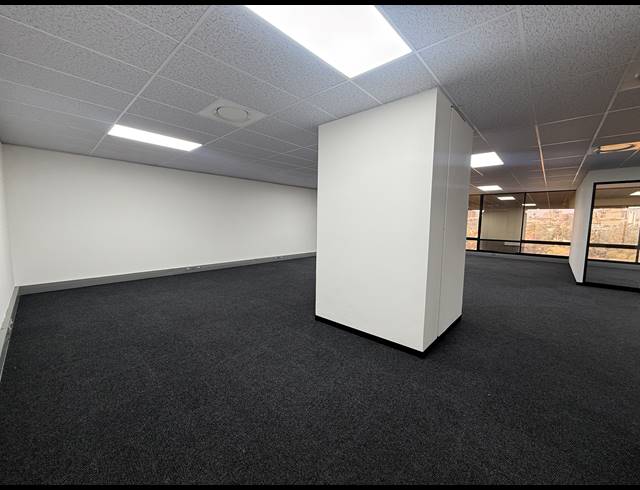 265M² OFFICE TO LET IN BRAAMFONTEIN WERF